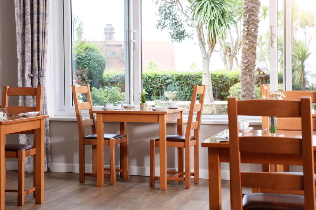 Gyllyngvase House Hotel Falmouth Bagian luar foto